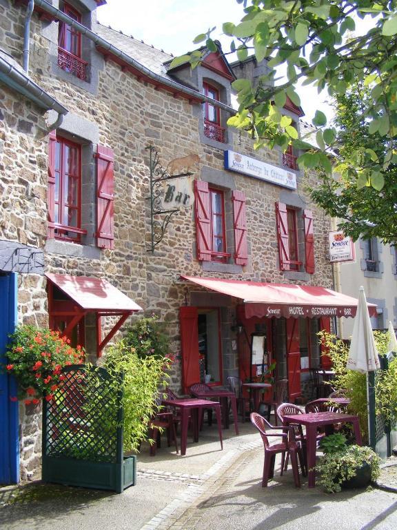 Châteauneuf-dʼIlle-et-Vilaine Auberge Du Chateau المظهر الخارجي الصورة